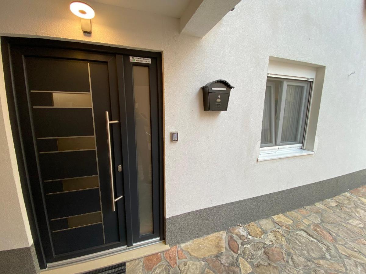 Apartments & Rooms Mostar Story المظهر الخارجي الصورة
